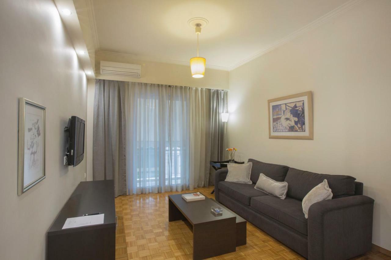 Apartment At Koukaki, 150M From The Metro أثينا المظهر الخارجي الصورة